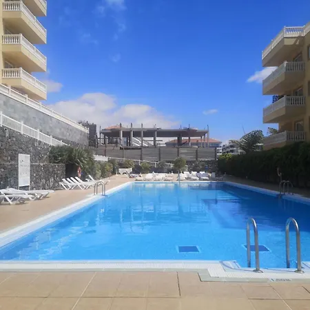 Renove 2 Chambres, Grande Terrasse S-o, Parking Prive Lägenhet *