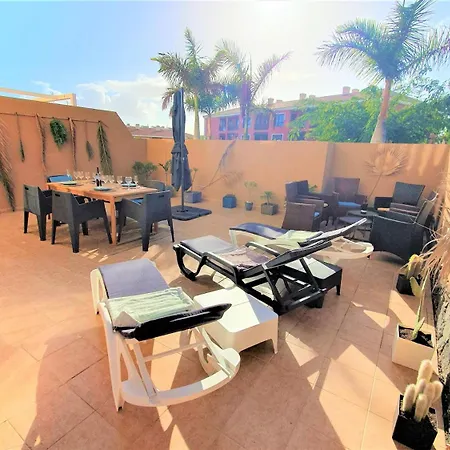 Renove 2 Chambres, Grande Terrasse S-o, Parking Prive Et Piscine Chauffee Palm-mar