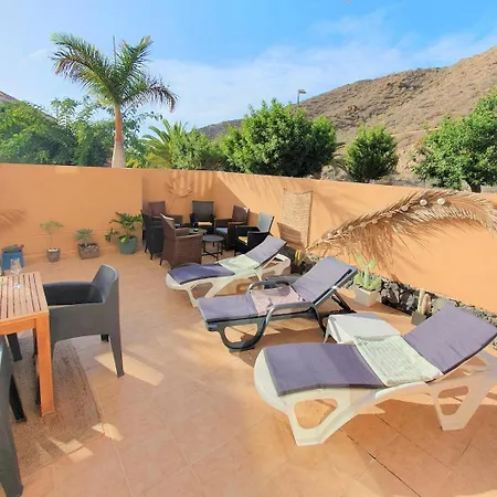 Apartman Renove 2 Chambres, Grande Terrasse S-o, Parking Prive Et Piscine Chauffee