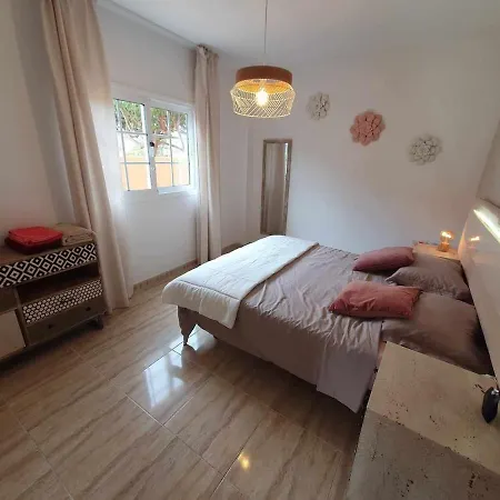 Apartman Renove 2 Chambres, Grande Terrasse S-o, Parking Prive Et Piscine Chauffee Palm-mar